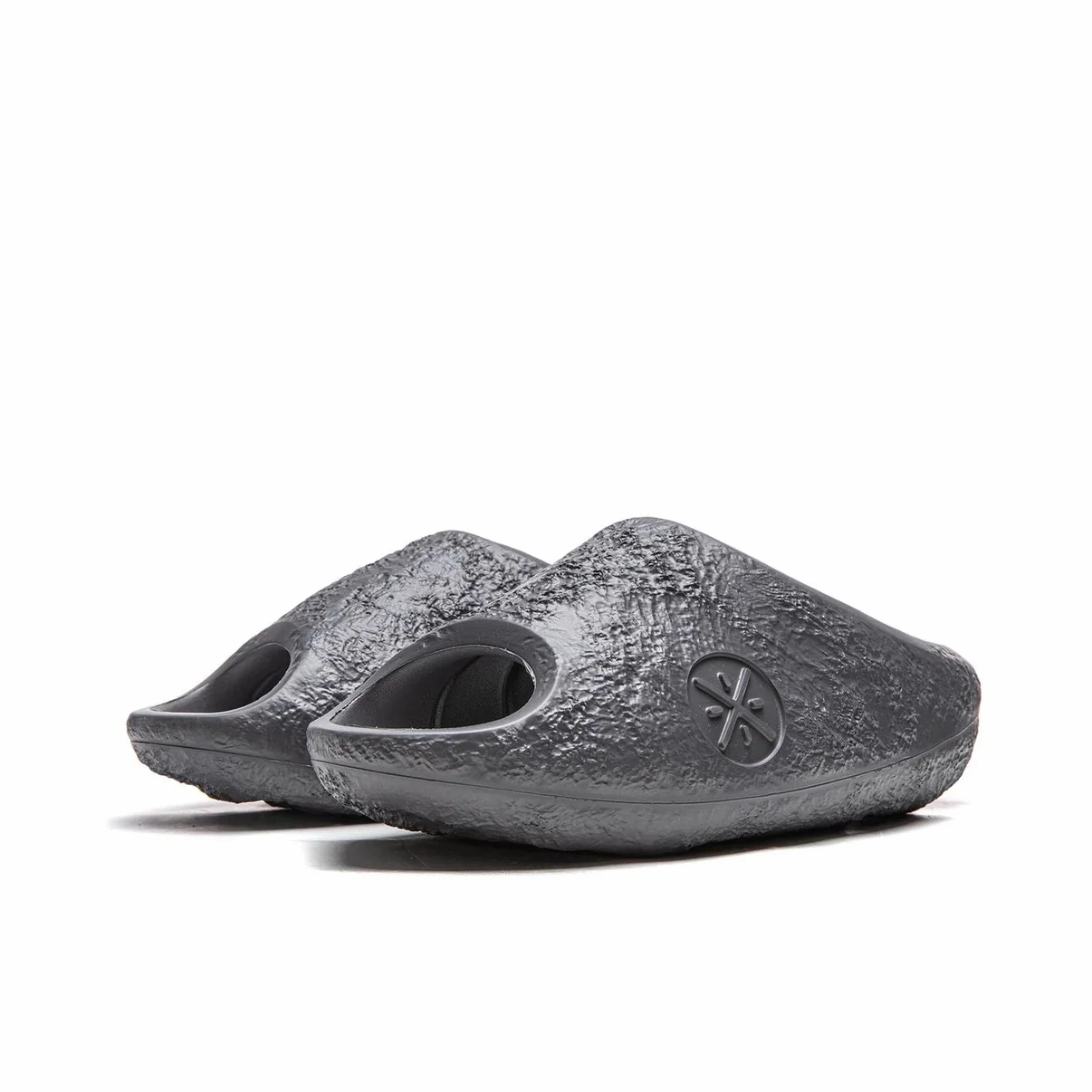 Li-Ning Wade Lunar Rock Slippers - Obsidian - Image 2
