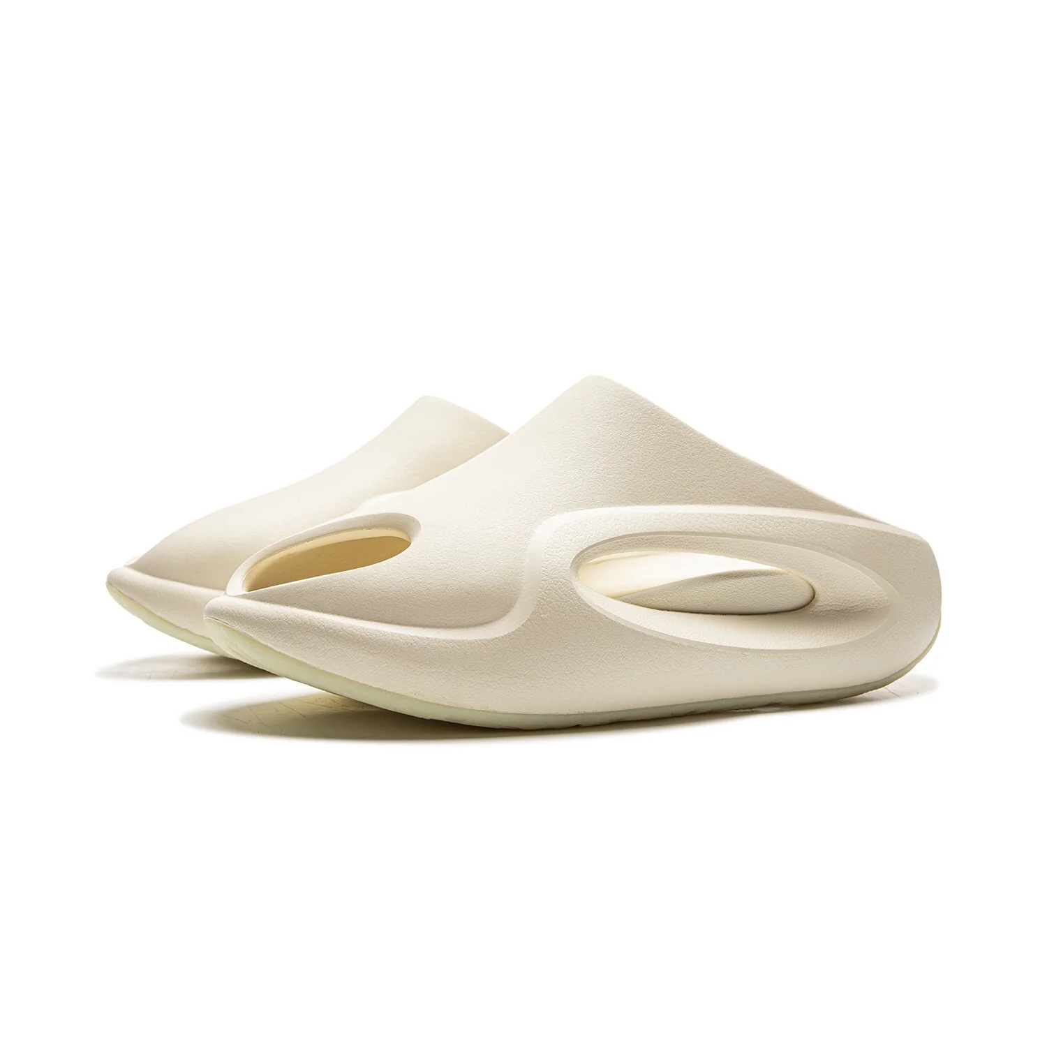 Li-Ning Yun You Slay 2.0 Slippers - Off White - Image 3